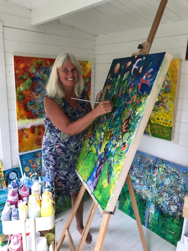 #87 Mary Price: Intuitive Painting in the UK
